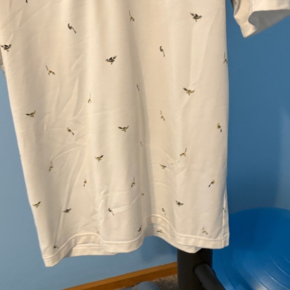 Under Armour White Polo with Subtle Pattern - Picture 6 of 8